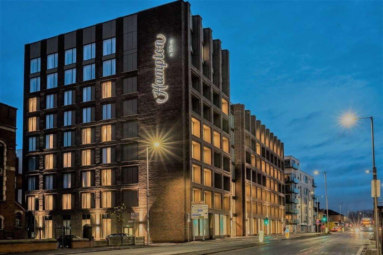 Hampton By Hilton Manchester Northern Quarter Экстерьер фото